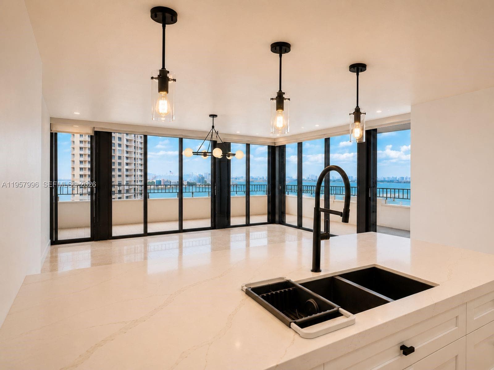 520 Brickell Key Dr # A1904, Miami, FL 33131 — zdjęcie 3