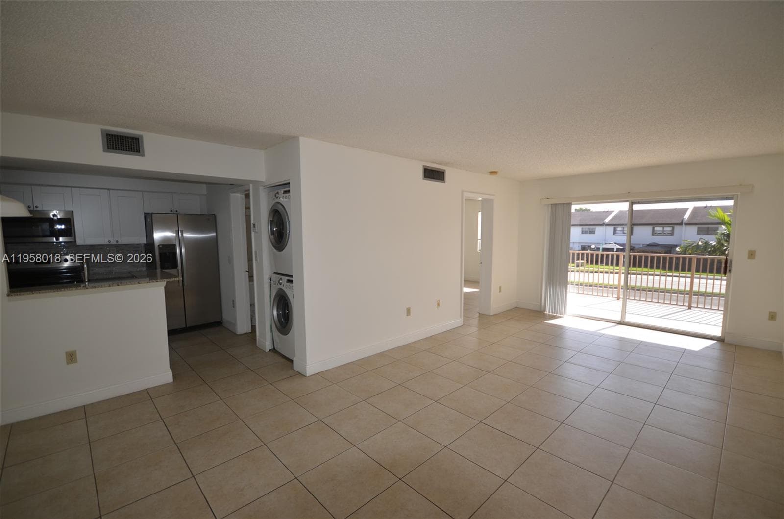 15201 SW 80th St # 207, Miami, FL 33193
