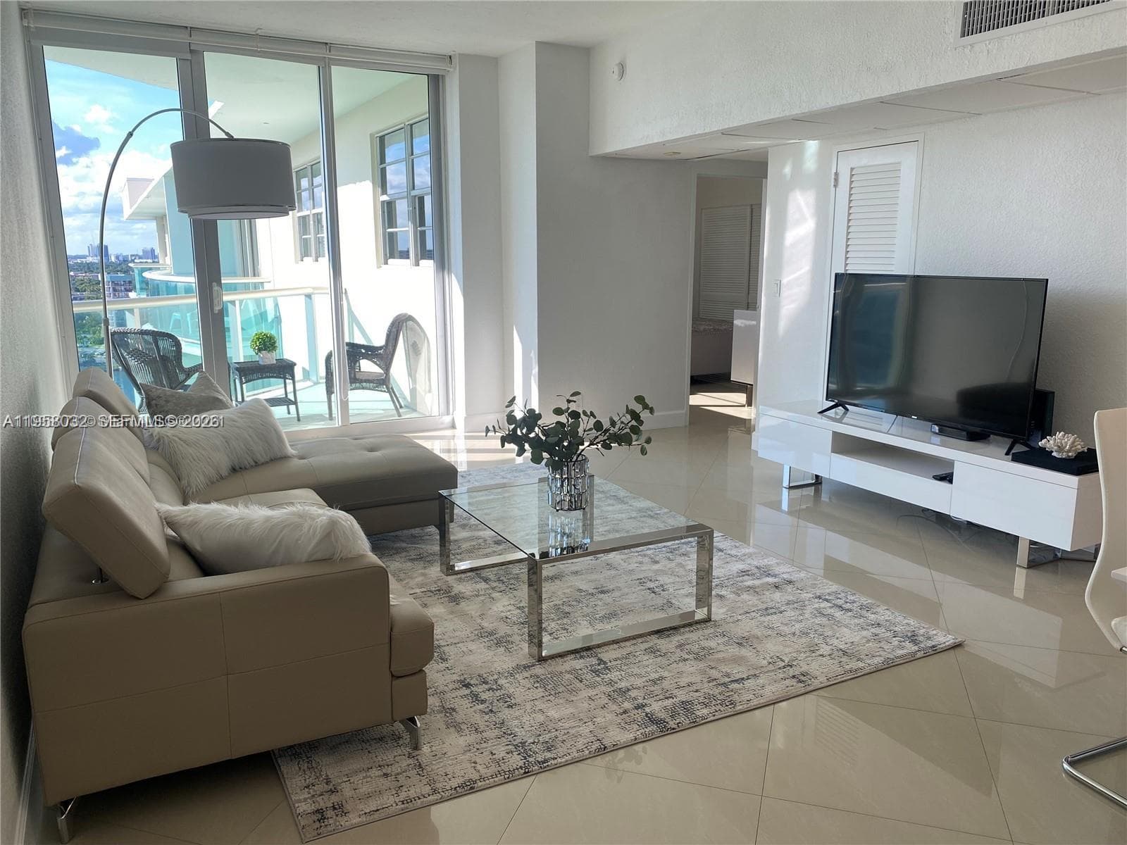 3801 S Ocean Dr # PH16S, Hollywood, FL 33019