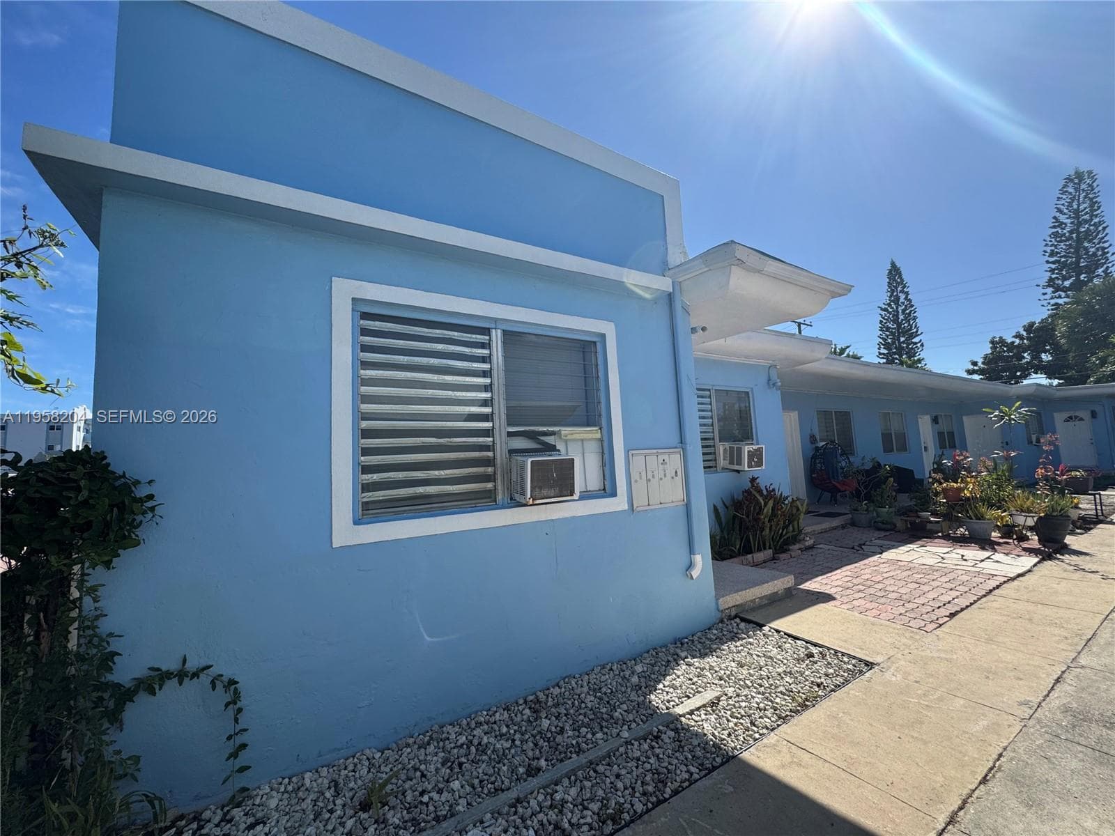 770 83rd St, Miami Beach, FL 33141 — zdjęcie 2
