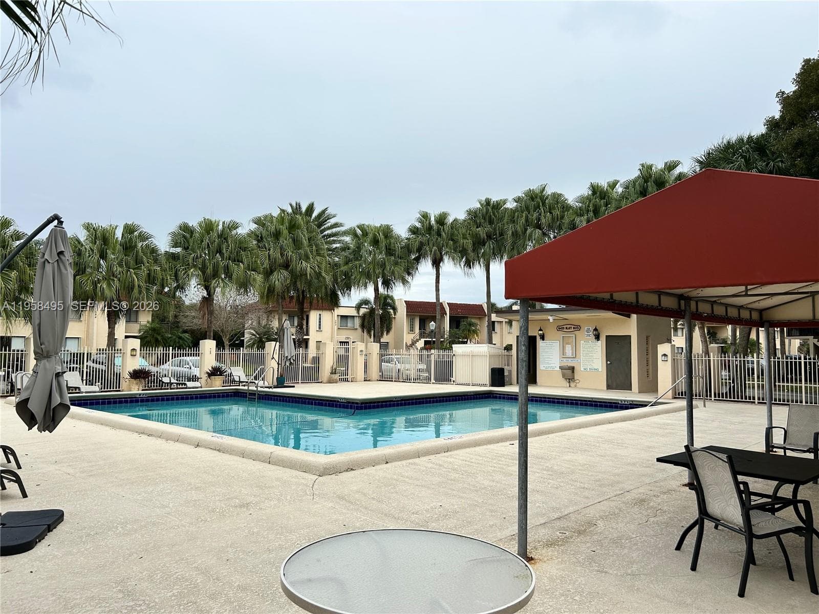 16441 Blatt Blvd # 102, Weston, FL 33326
