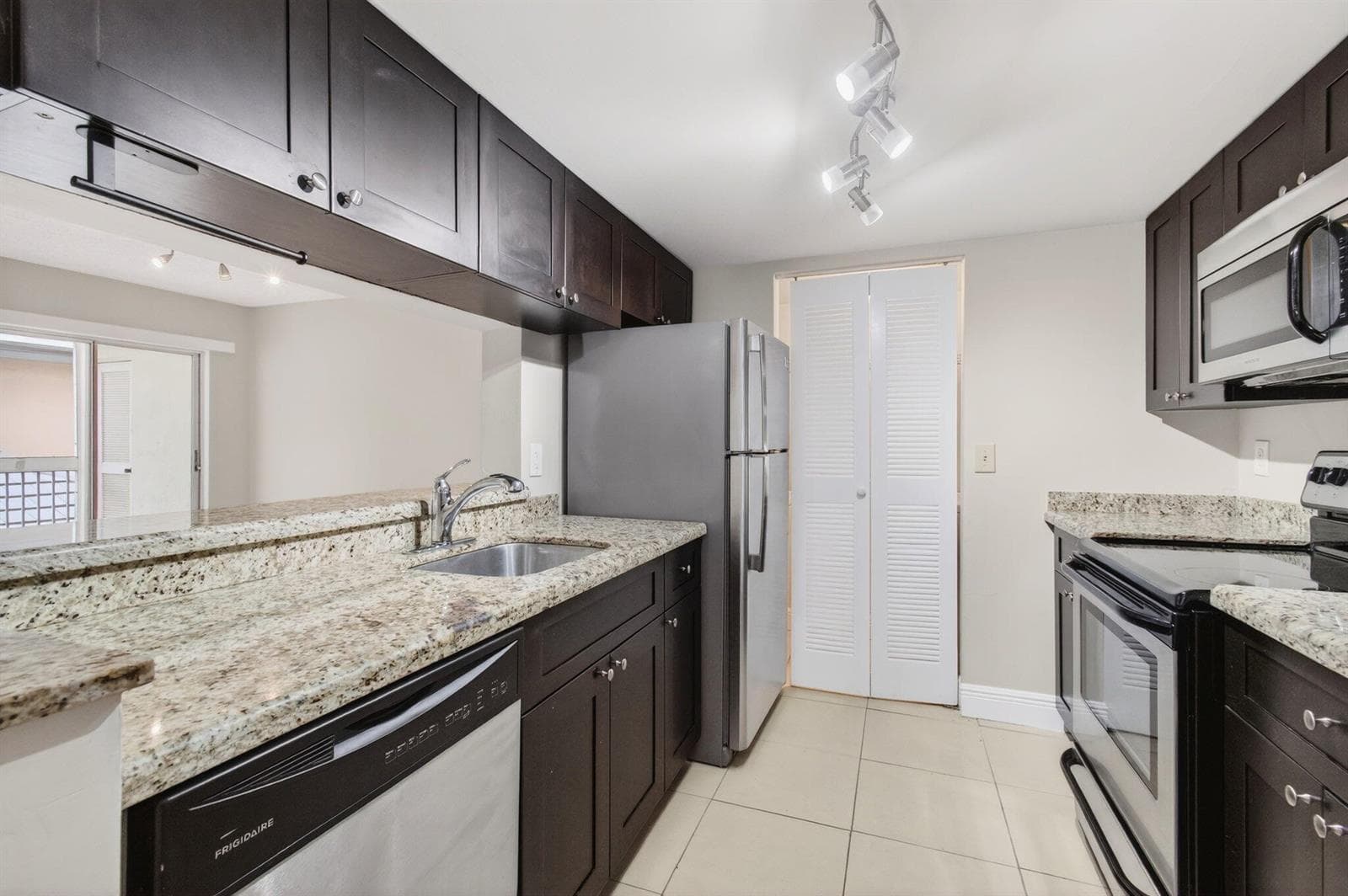 9901 Westview Drive # 324, Coral Springs, FL 33076 — zdjęcie 2