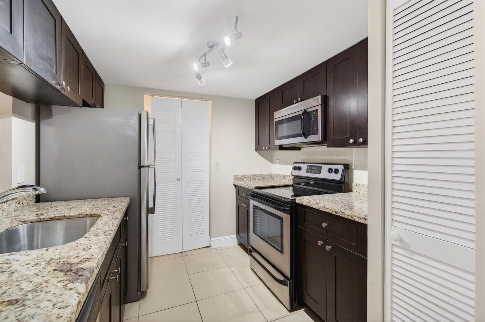 9901 Westview Drive # 324, Coral Springs, FL 33076 — zdjęcie 3