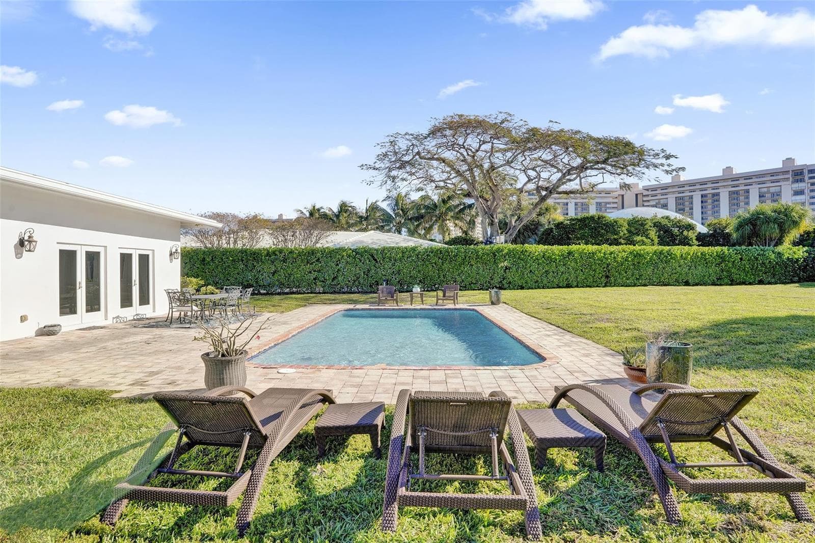 26 Cayuga Road, Sea Ranch Lakes, FL 33308 — zdjęcie 2