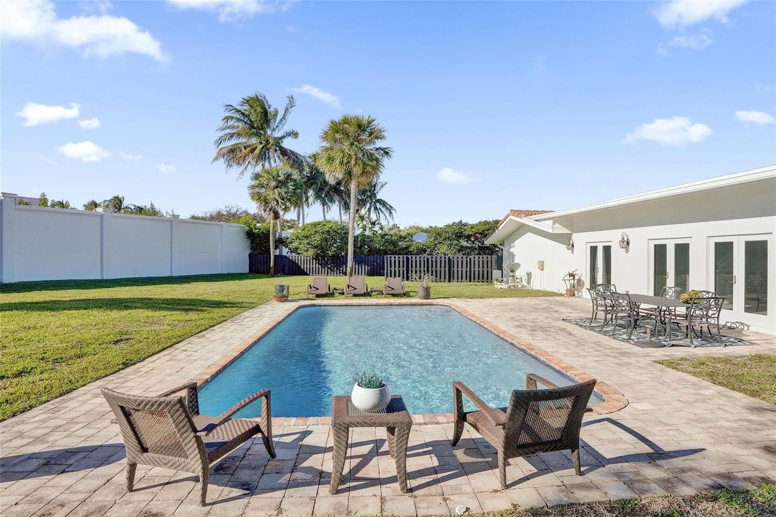 26 Cayuga Road, Sea Ranch Lakes, FL 33308 — zdjęcie 4