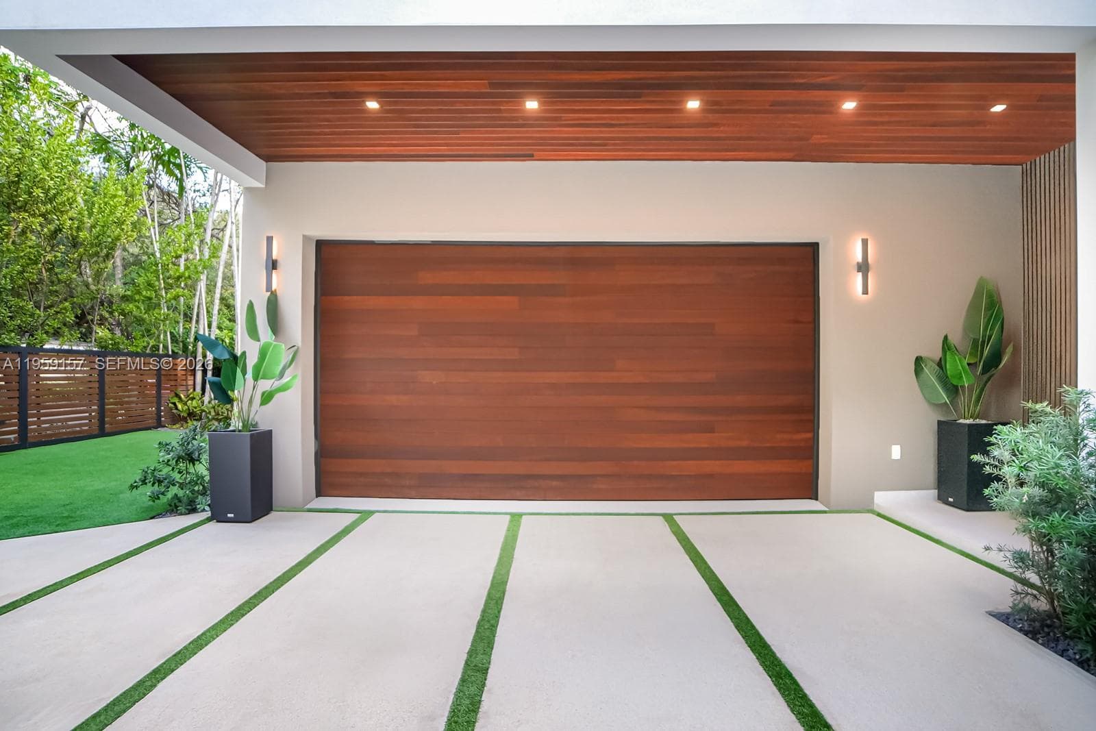 1780 Chucunantah Rd, Miami, FL 33133 — zdjęcie 3
