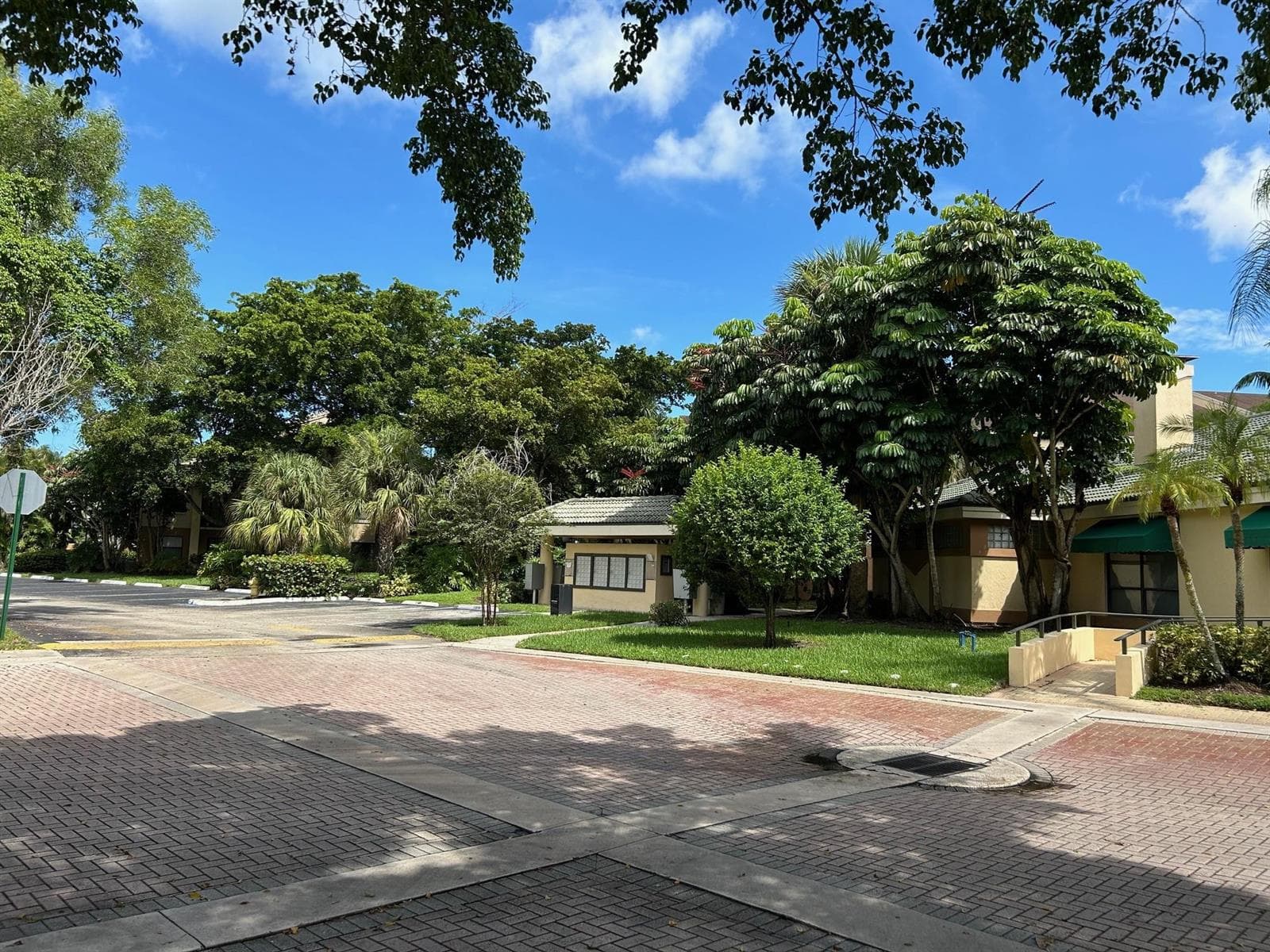 9999 Summerbreeze Drive # 105, Sunrise, FL 33322 — zdjęcie 4