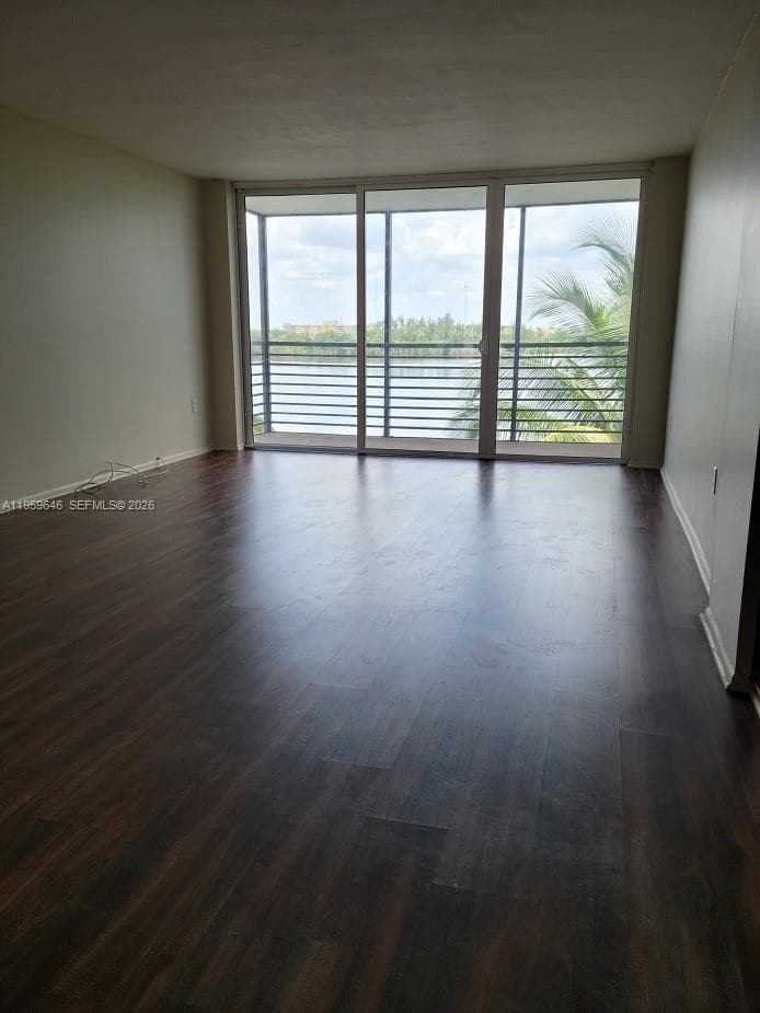 1075 NE Miami Gardens Dr # 509, Miami, FL 33179 — zdjęcie 3