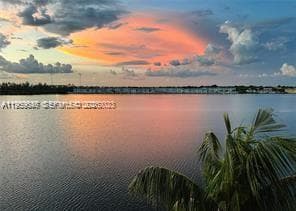 1075 NE Miami Gardens Dr # 509, Miami, FL 33179