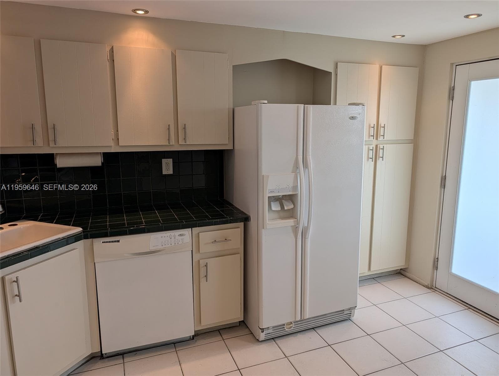 1075 NE Miami Gardens Dr # 509, Miami, FL 33179 — zdjęcie 5