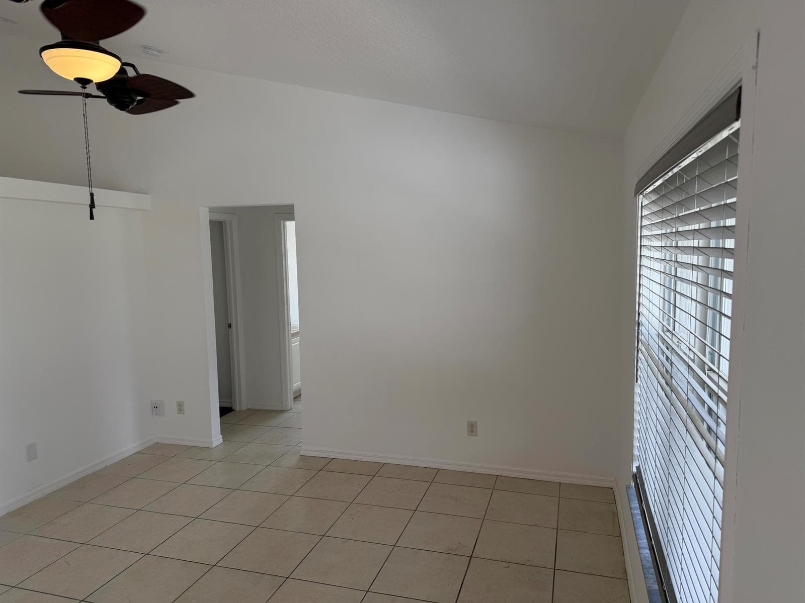 1874 SW Capehart Avenue, Port St. Lucie, FL 34953 — zdjęcie 3