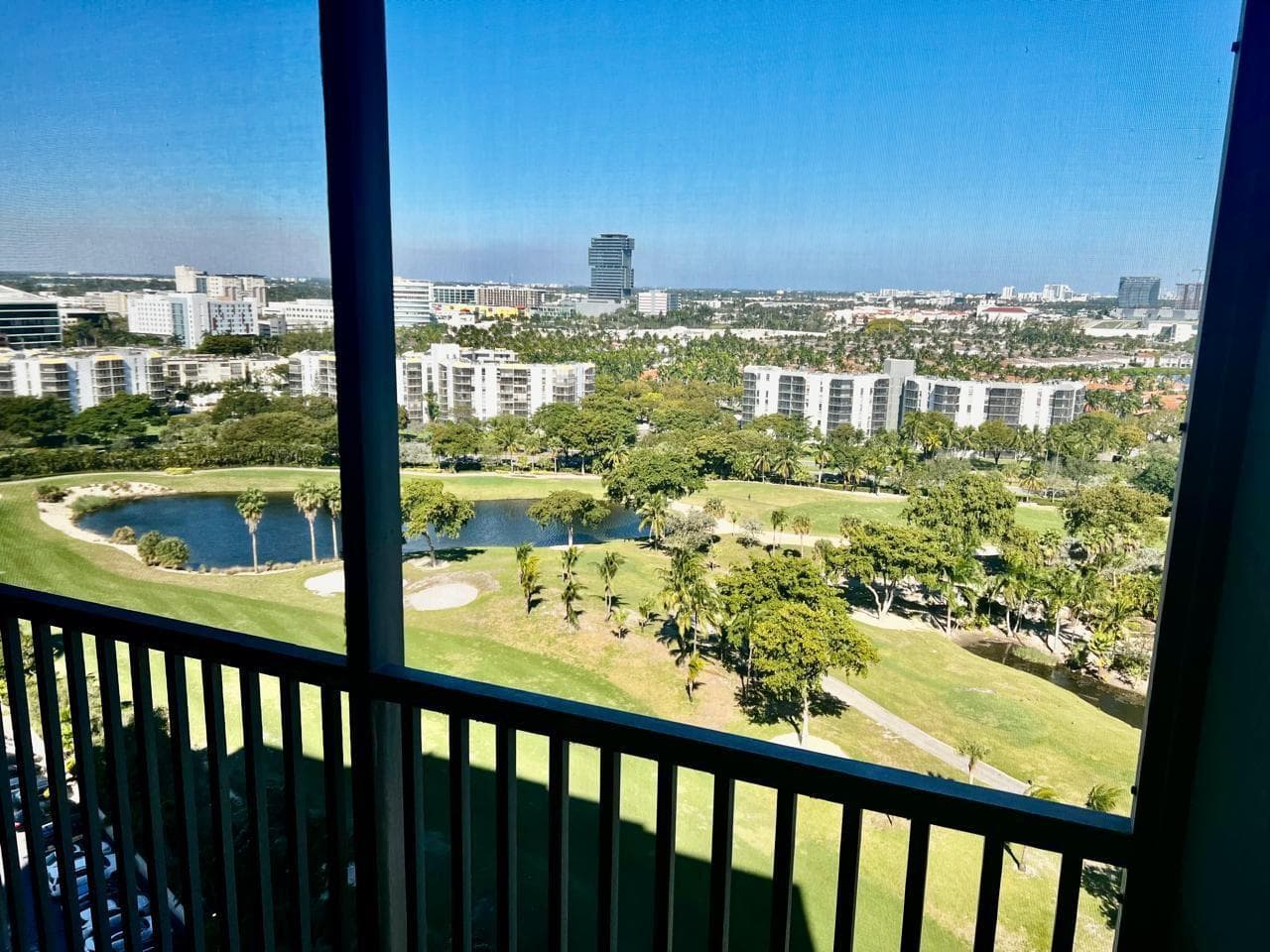 20379 W Country Club Drive # 1932, Aventura, FL 33180 — zdjęcie 2