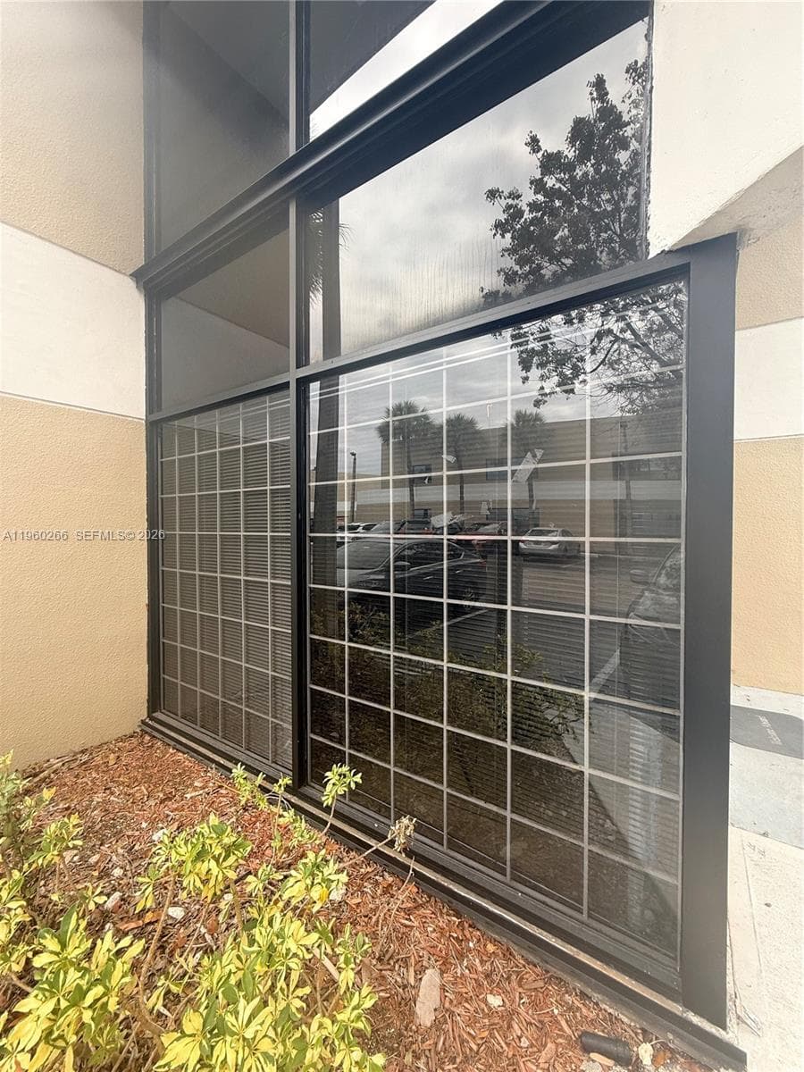 4848 SW 74th Ct # 9, Miami, FL 33155 — zdjęcie 5