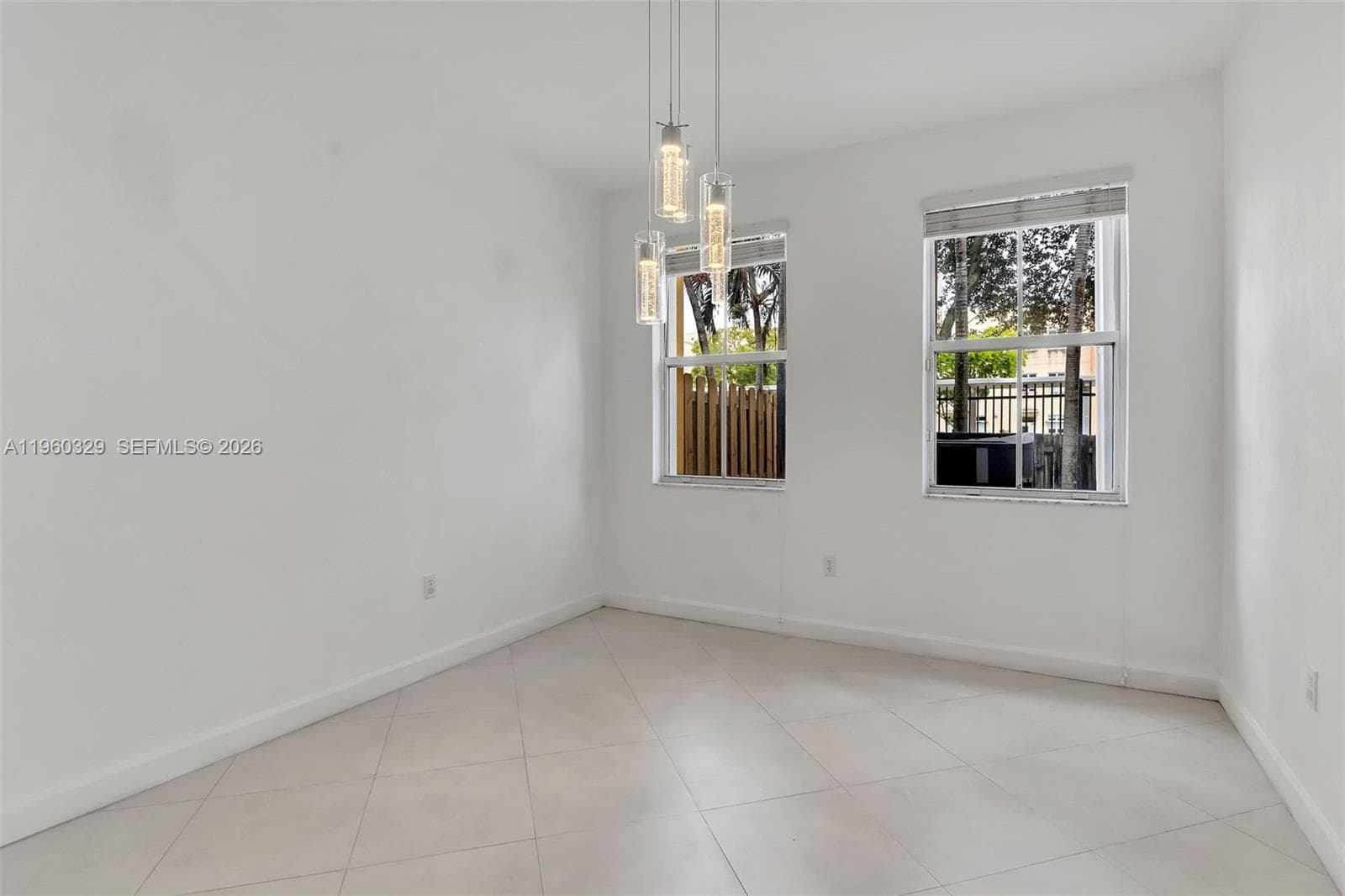 11321 NW 84th St, Doral, FL 33178 — zdjęcie 5