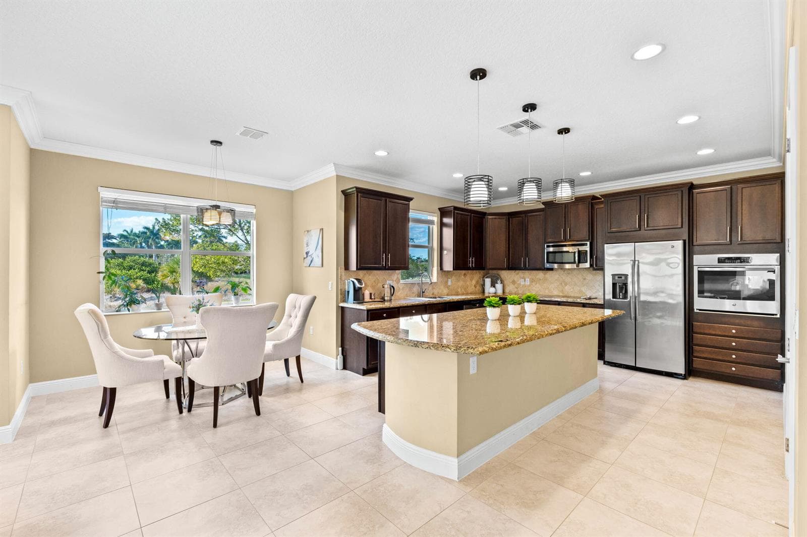 2879 Bellarosa Circle, Royal Palm Beach, FL 33411 — zdjęcie 2