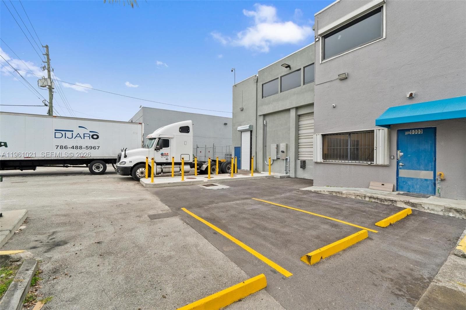 8000 NW 68th St, Medley, FL 33166 — zdjęcie 2