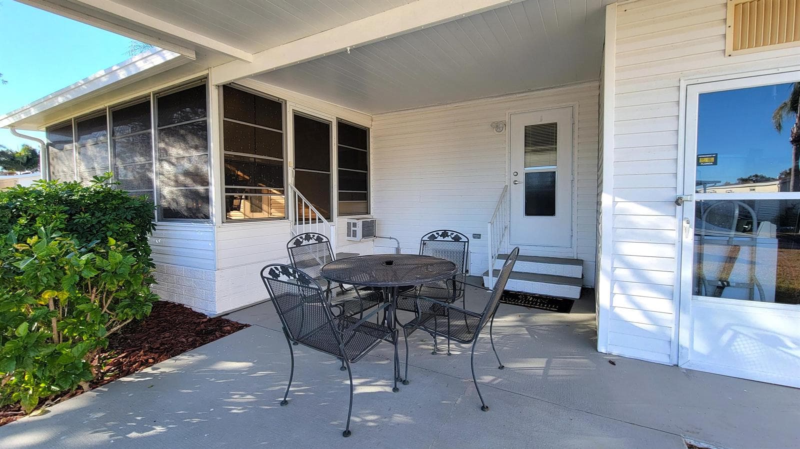 334 Seahorse Terrace, Fort Pierce, FL 34982 — zdjęcie 2