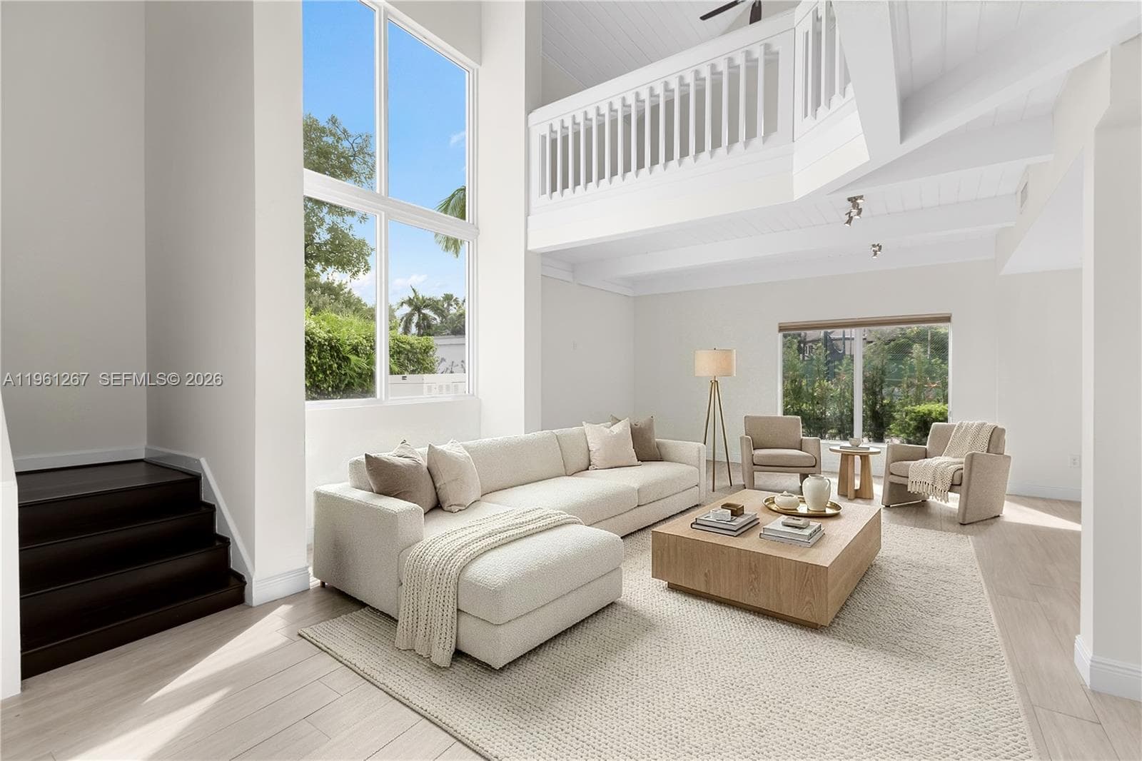 20205 W Oak Haven Cir, Miami, FL 33179 — zdjęcie 2