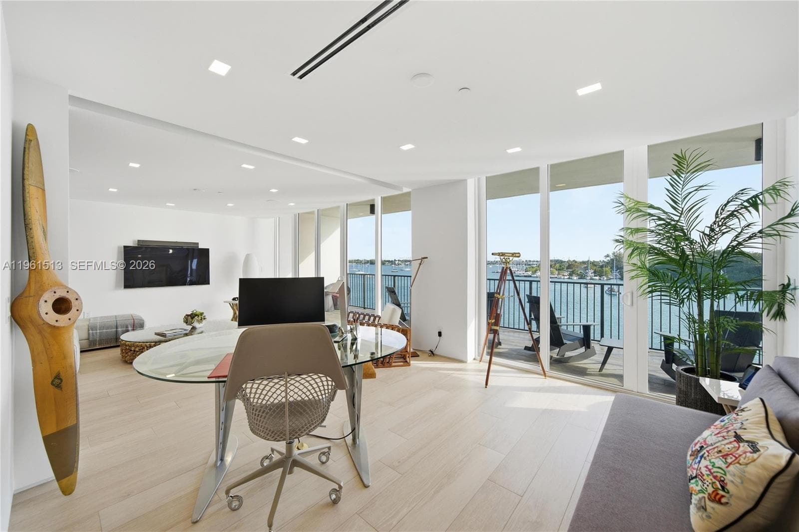 1000 Venetian Way # 403, Miami Beach, FL 33139 — zdjęcie 4