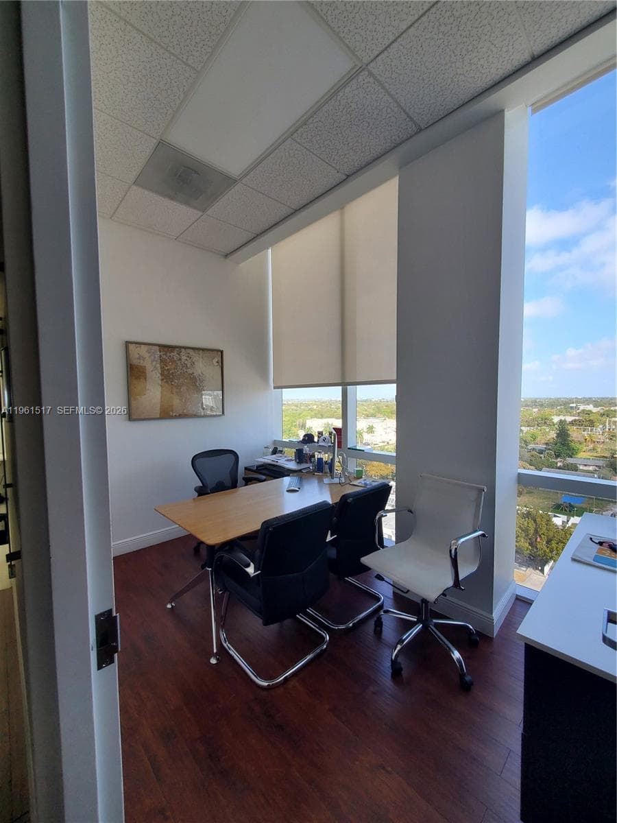 20200 W Dixie Hwy 1003 Hwy # 1003, Miami, FL 33180 — zdjęcie 5