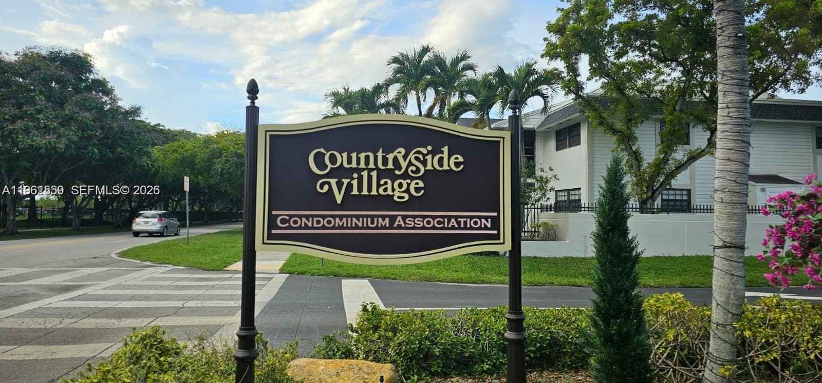 18965 NW 62nd Ave # 202, Hialeah, FL 33015