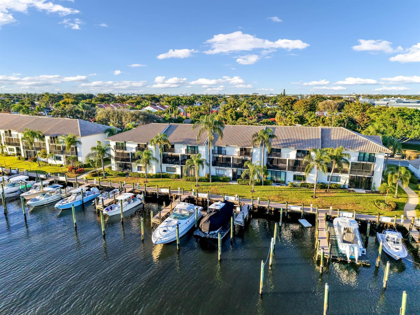 240 Captains Walk # 5150, Delray Beach, FL 33483