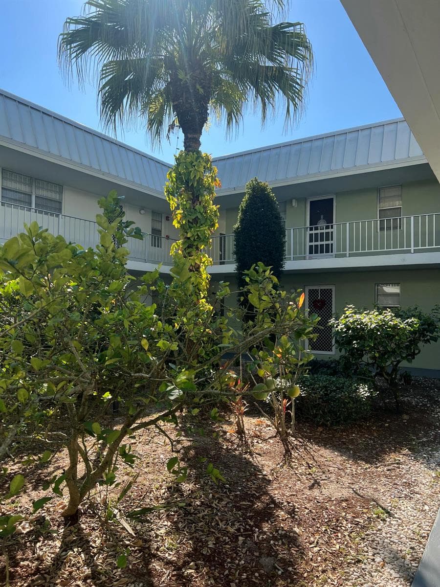 2302 Sunrise Boulevard # 3-201, Fort Pierce, FL 34982 — zdjęcie 3