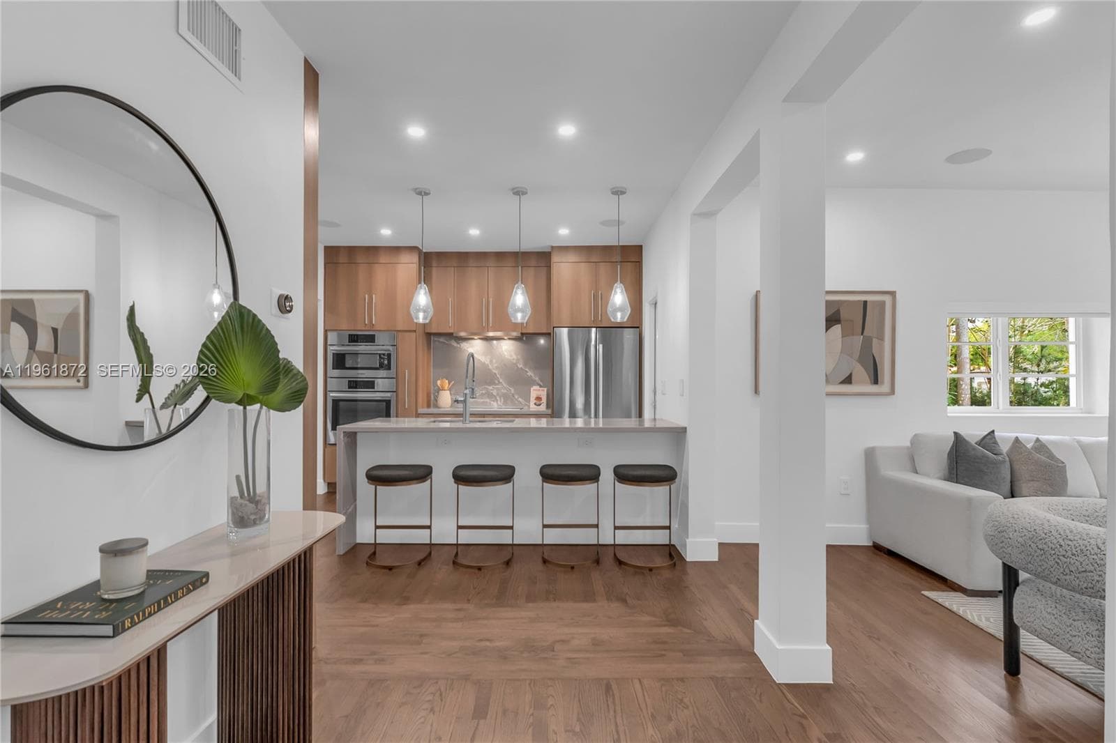 1222 Cortez St, Coral Gables, FL 33134 — zdjęcie 3