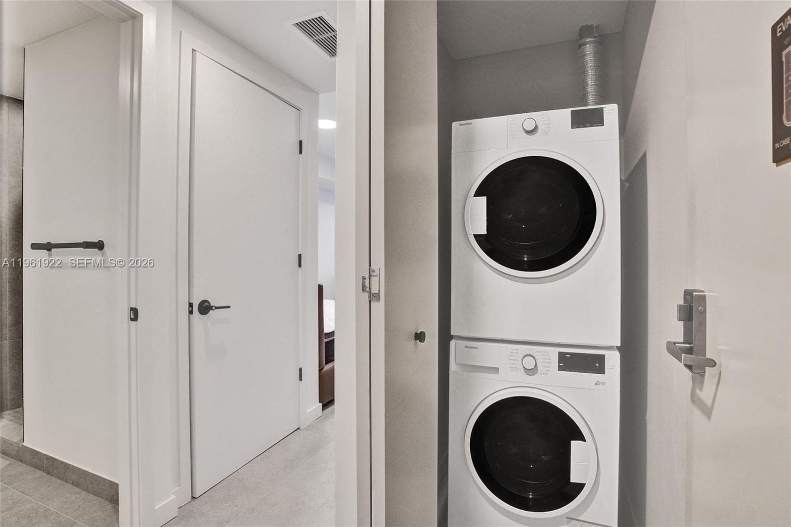 121 NE 5th Street # 807, Miami, FL 33132 — zdjęcie 5