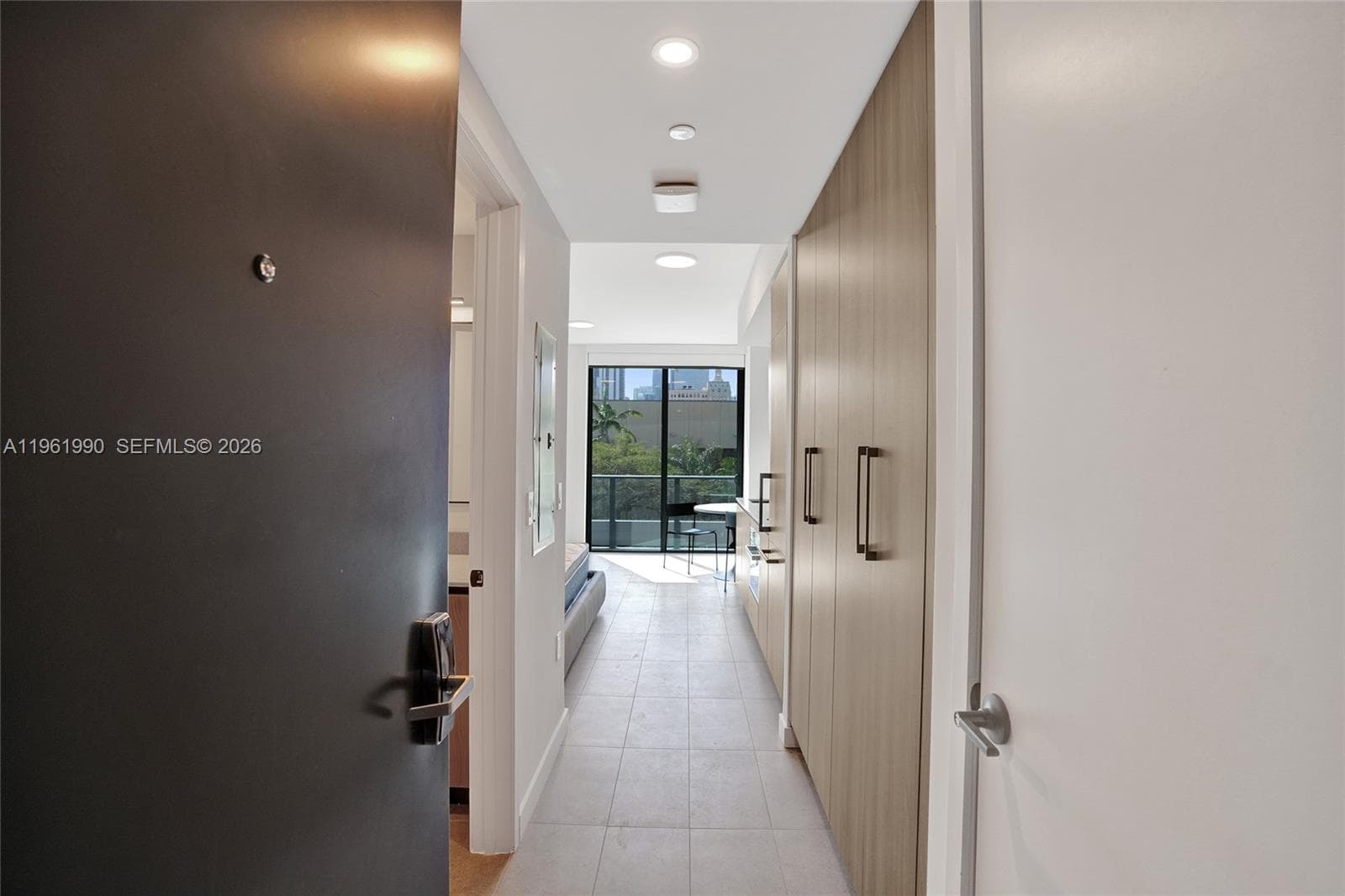 121 NE 5th Street # 401B, Miami, FL 33132 — zdjęcie 2