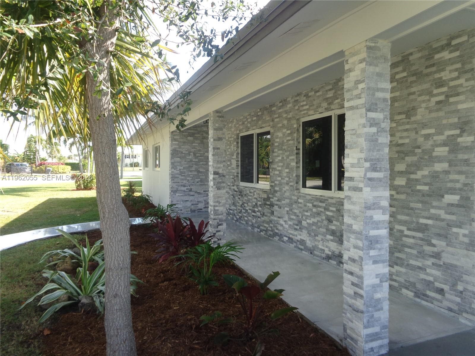 1565 Thumb Point Dr, Fort Pierce, FL 34949 — zdjęcie 3