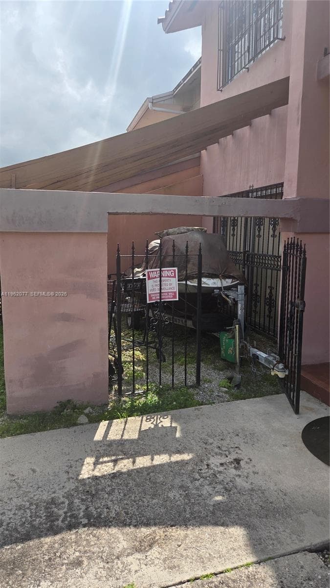 12516 SW 9th Ter # 2, Miami, FL 33184 — zdjęcie 4