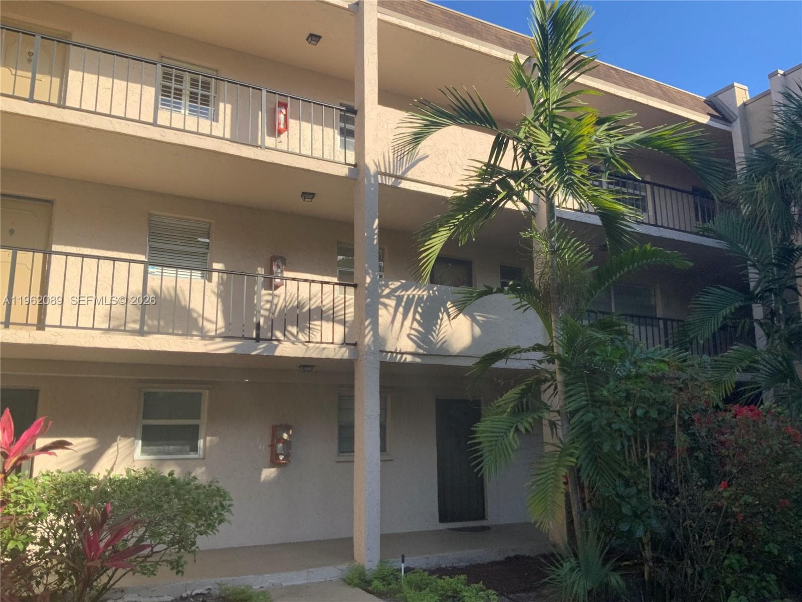469 N Pine Island Rd # B305, Plantation, FL 33324 — zdjęcie 4