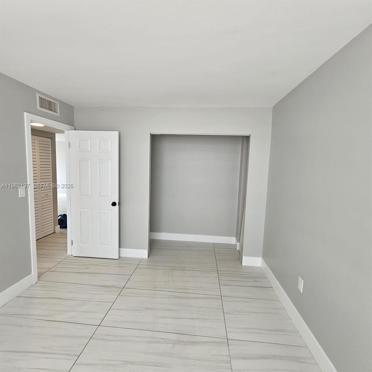 15600 NW 7th Ave # 703, Miami, FL 33169 — zdjęcie 5