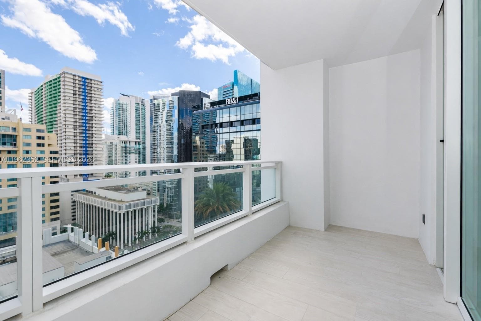 1080 Brickell Ave # 1706, Miami, FL 33131 — zdjęcie 3