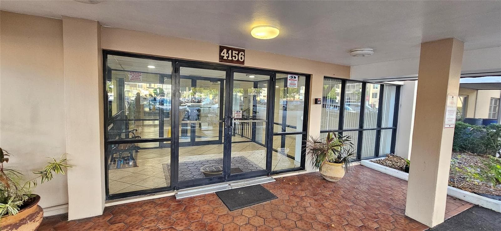 4156 Inverrary Drive # 204, Lauderhill, FL 33319 — zdjęcie 2