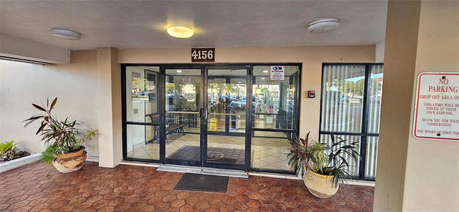 4156 Inverrary Drive # 204, Lauderhill, FL 33319 — zdjęcie 3