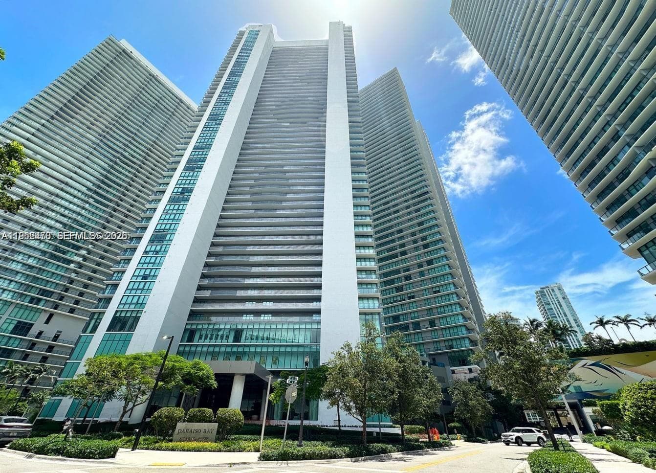 650 NE 32nd St # BH6, Miami, FL 33137 — zdjęcie 2