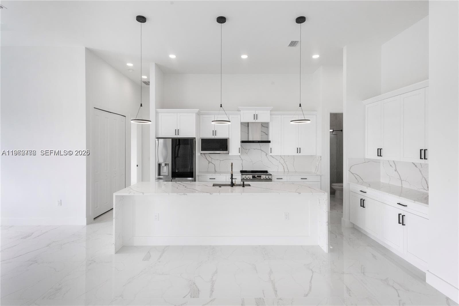 4330 NW 34th St, Cape Coral, FL 33993 — zdjęcie 5