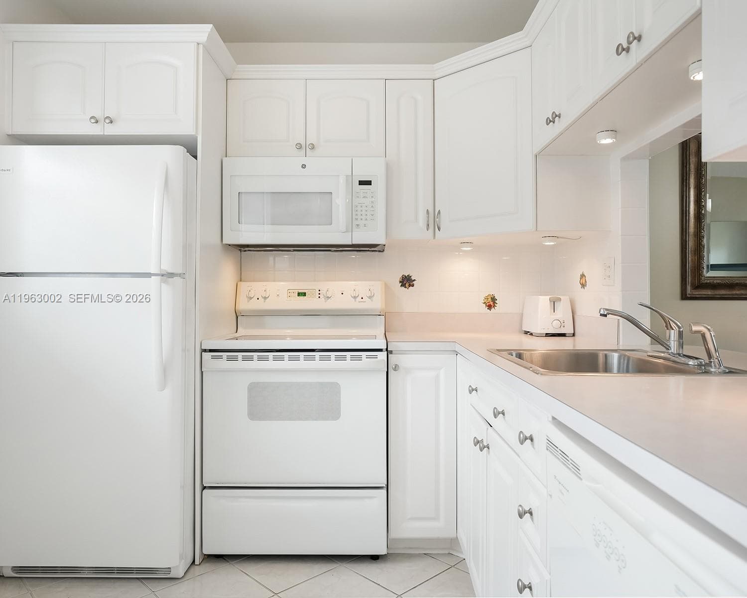 4805 NW 35th St # 506, Lauderdale Lakes, FL 33319 — zdjęcie 3