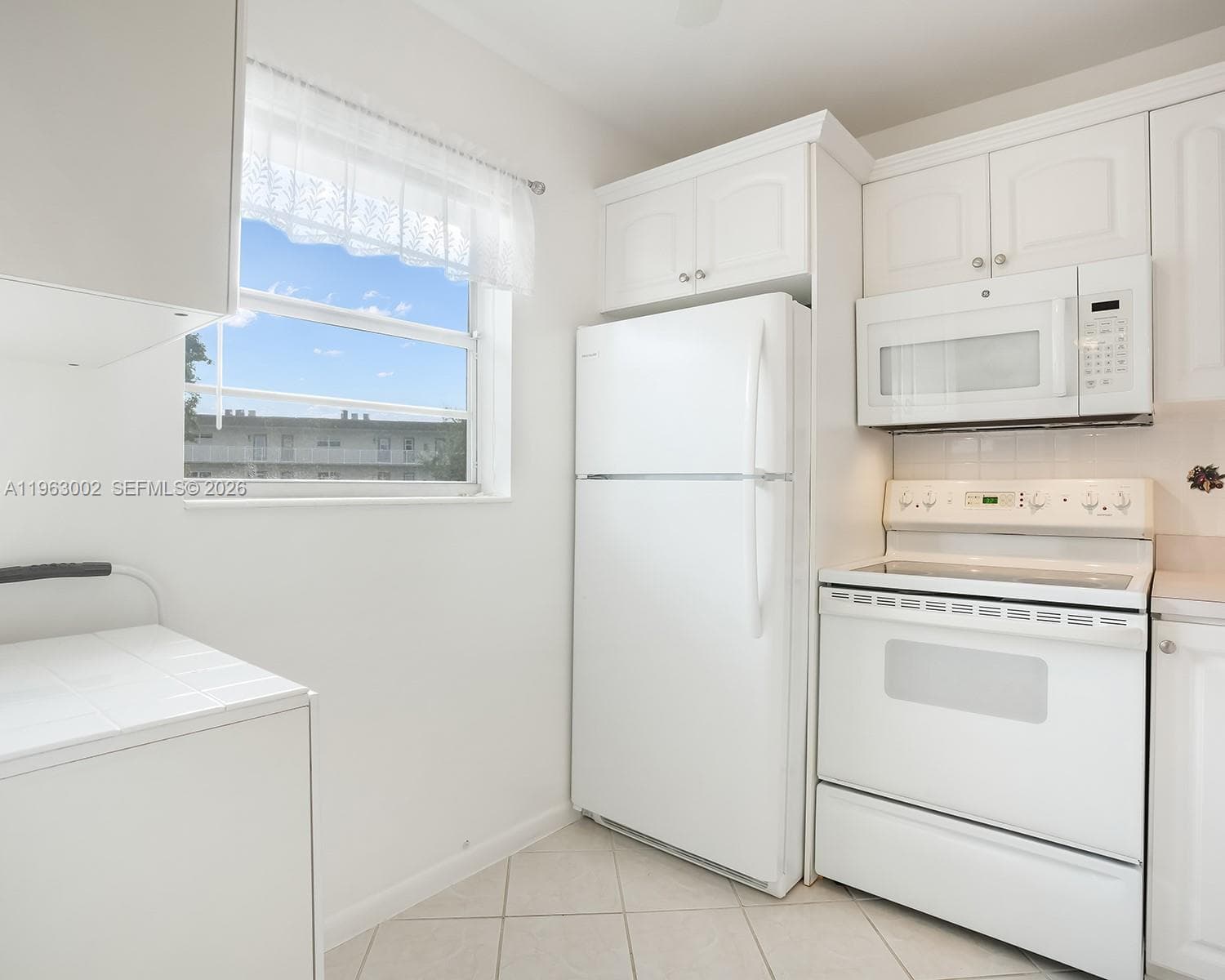 4805 NW 35th St # 506, Lauderdale Lakes, FL 33319 — zdjęcie 5