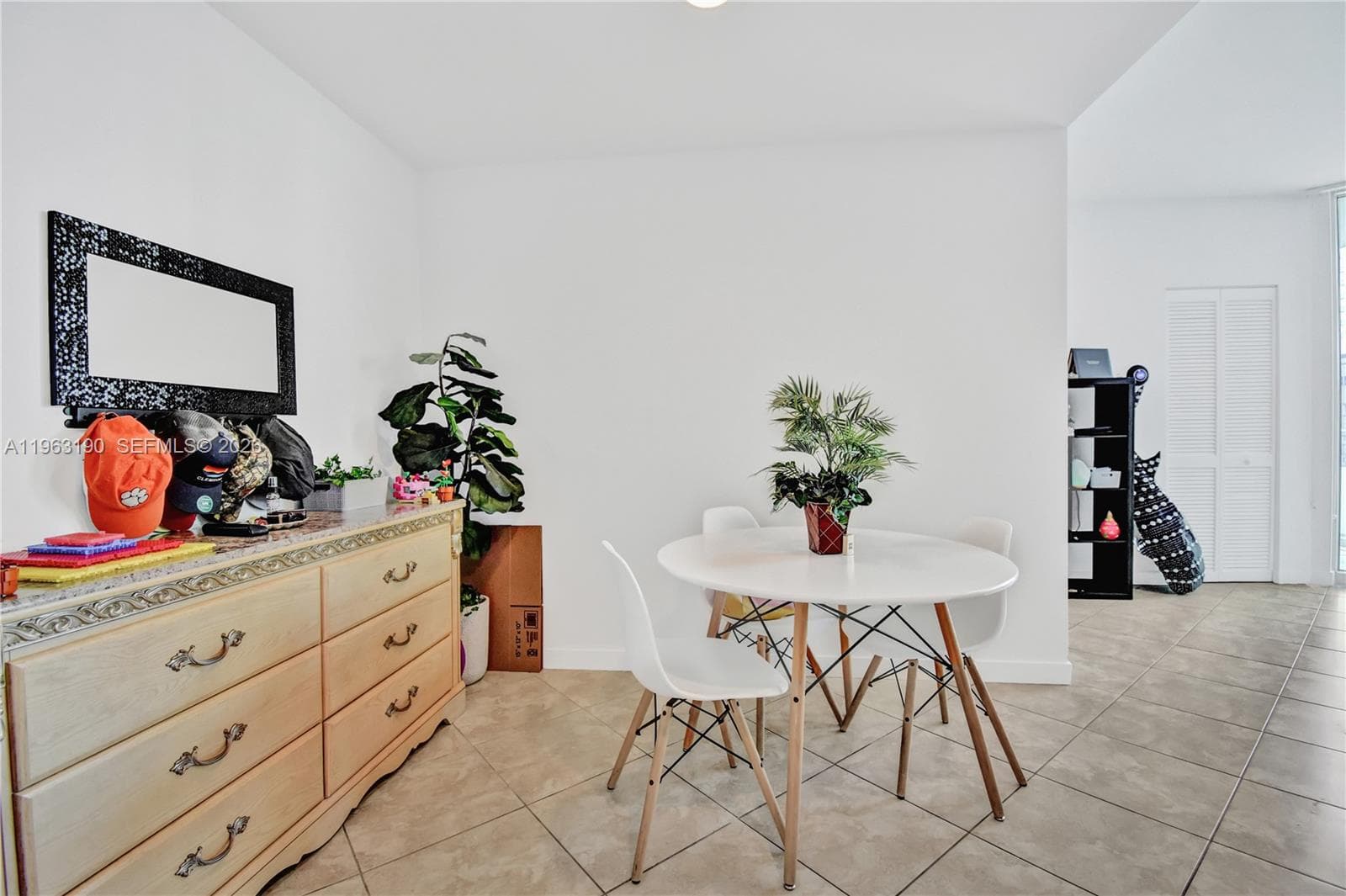 300 S Biscayne Blvd # T-1405, Miami, FL 33131 — zdjęcie 5