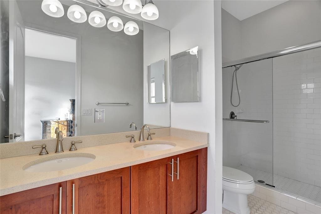 1345 SW 4th Court, Fort Lauderdale, FL 33312 — zdjęcie 3