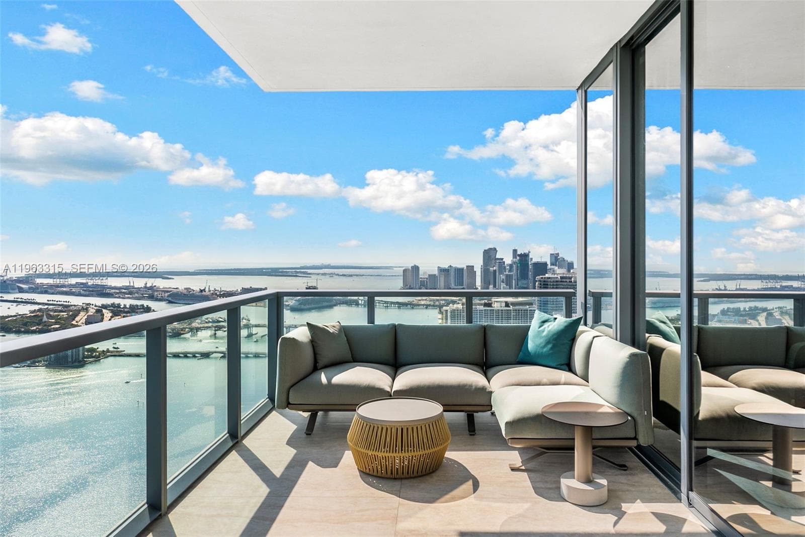 Elysee Miami — zdjęcie 5