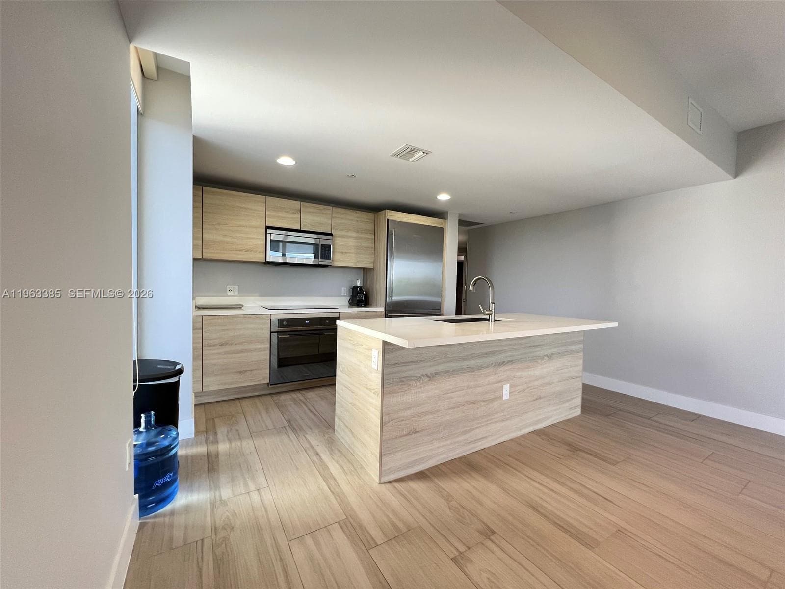 16385 Biscayne Blvd # 607, North Miami Beach, FL 33160 — zdjęcie 5