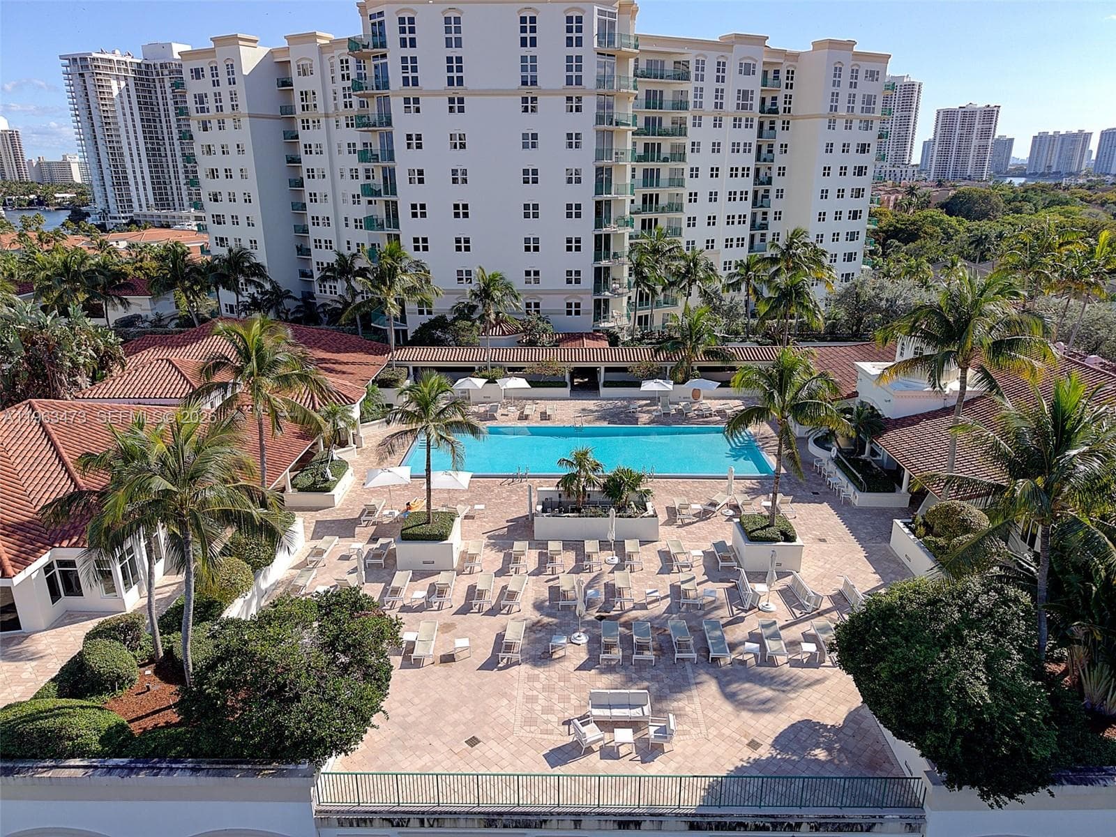 20000 E Country Club Dr # 716, Aventura, FL 33180 — zdjęcie 3