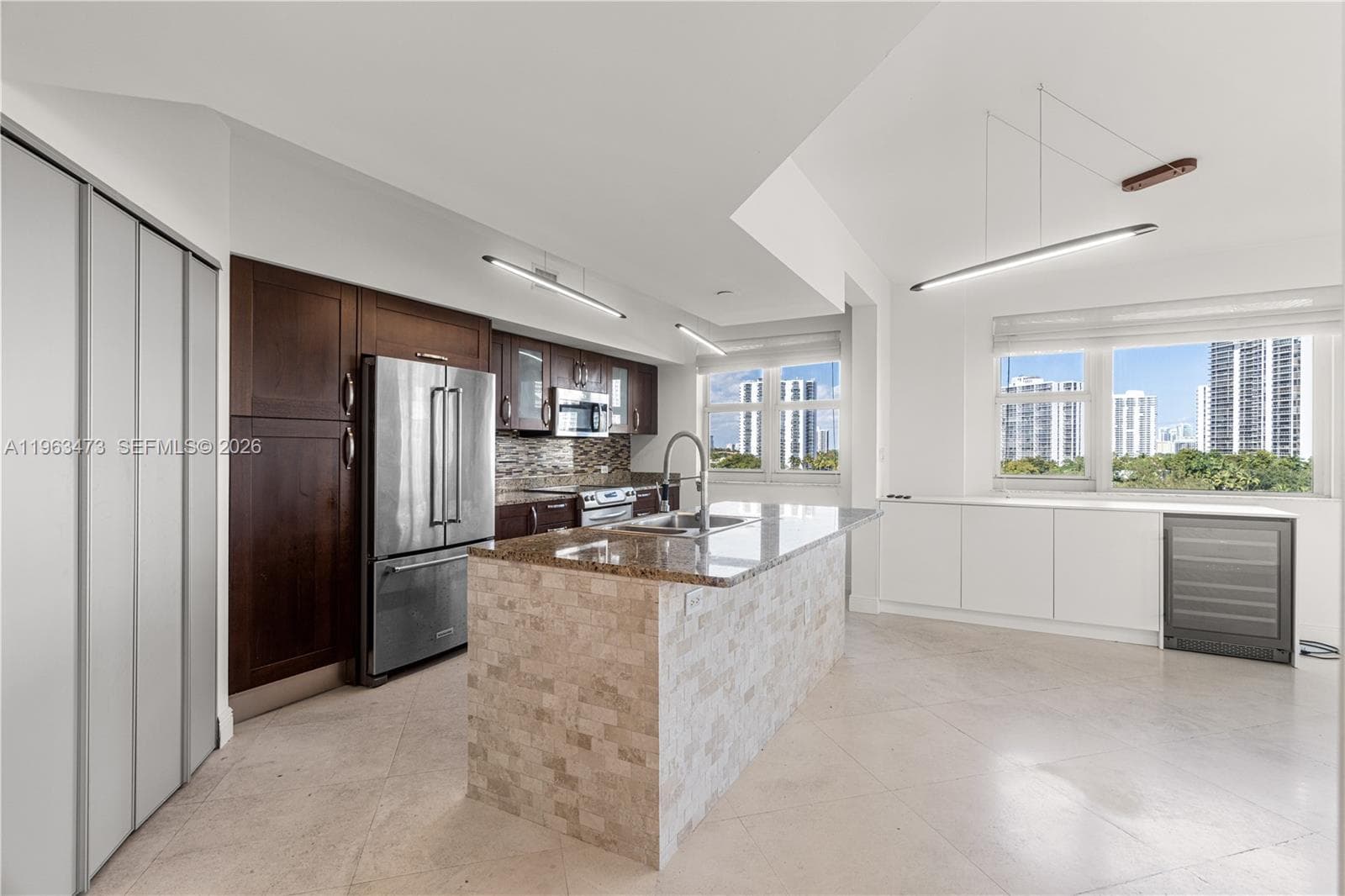 20000 E Country Club Dr # 716, Aventura, FL 33180 — zdjęcie 4