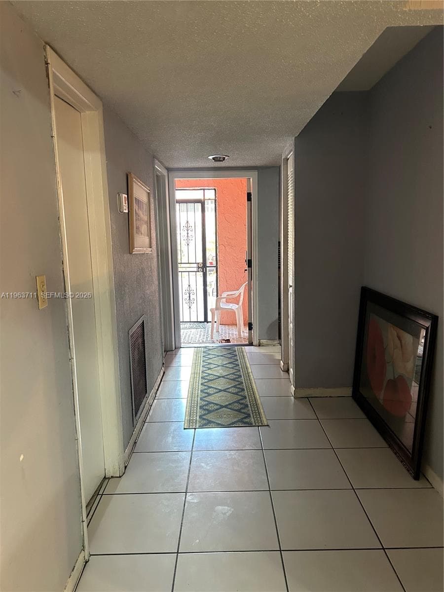1653 NW 58th Ave # 14, Lauderhill, FL 33313 — zdjęcie 2