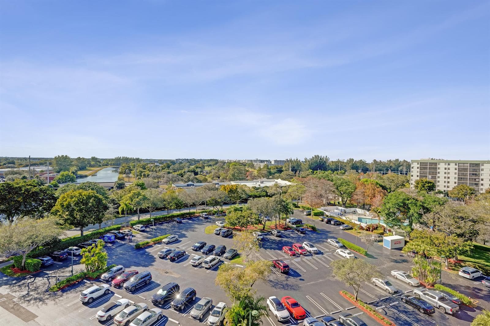 2334 S Cypress Bend Drive # 907, Pompano Beach, FL 33069 — zdjęcie 3