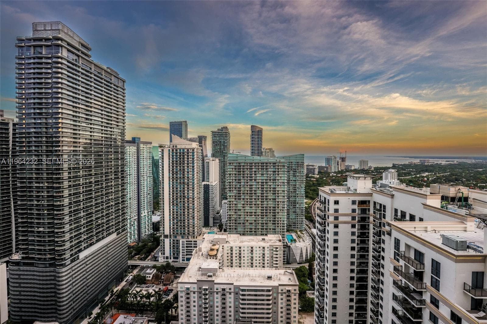 55 SW 9th St # 3906, Miami, FL 33130 — zdjęcie 5
